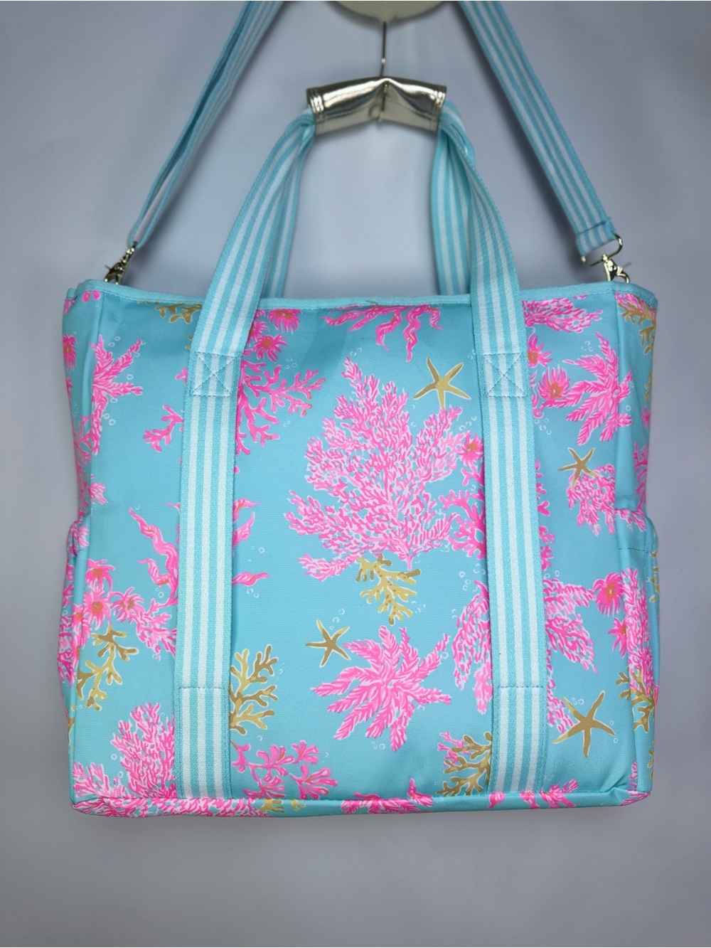 Lilly Pulitzer Royal Coral Cooler Bag Aqua Pink Insulated CrossbodyTote NWT - Picture 3 of 10